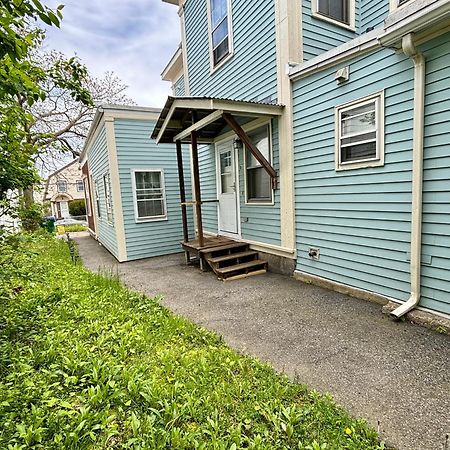 Apartamento Traveler'S Den In Medford Exterior foto